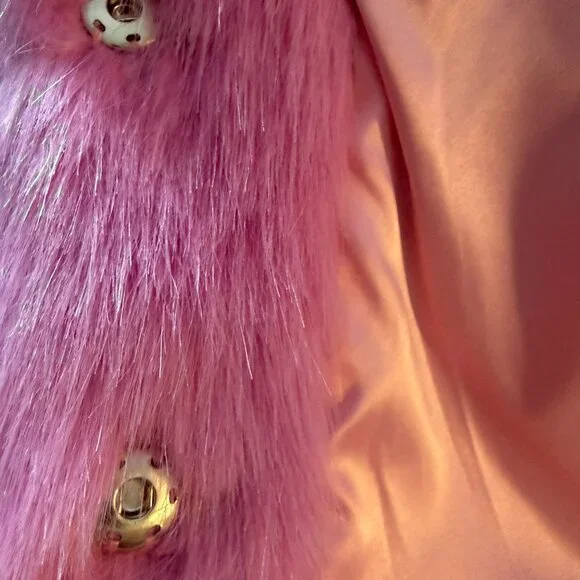 Pink Glamourous Women's Elegant Faux fur Coat Size 6 NWT - Picture 6 of 7